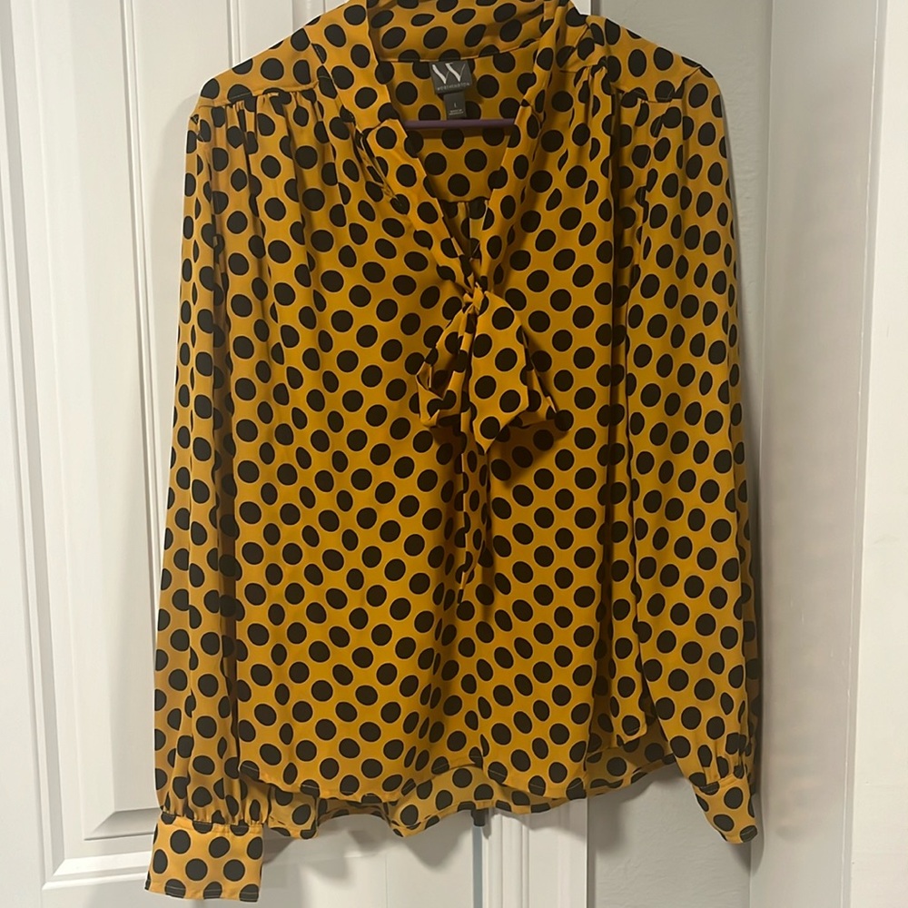 Worthington Size Large polkadot blouse